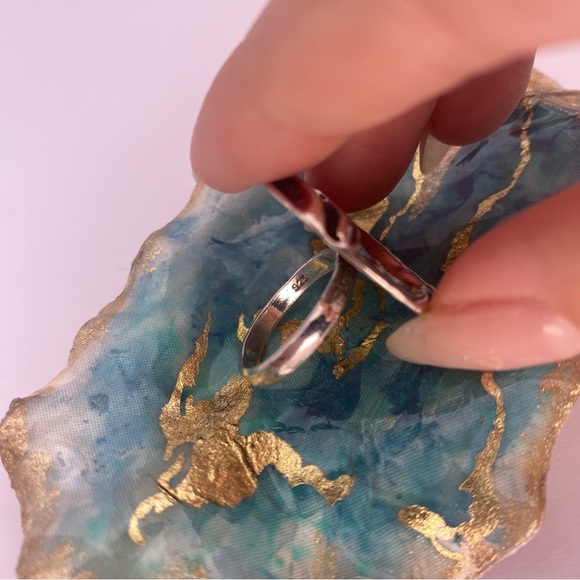 925 Textured Silver Ring - Picture 6 of 9